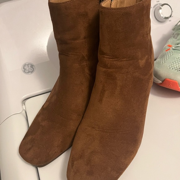 Women’s 8.5-9 Shoe Bundle